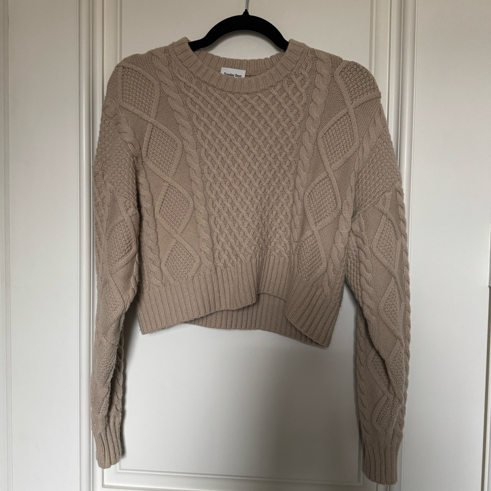 Aritizia Sunday Best Cropped Sweater